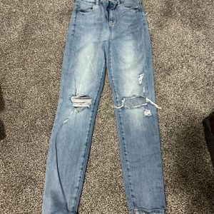 American eagle size 0 but fits me like 2-4